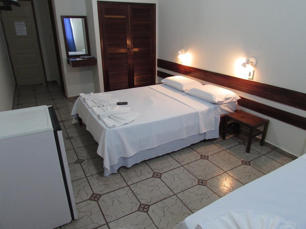 אנשייטה Thanharu Praia Hotel מראה חיצוני תמונה