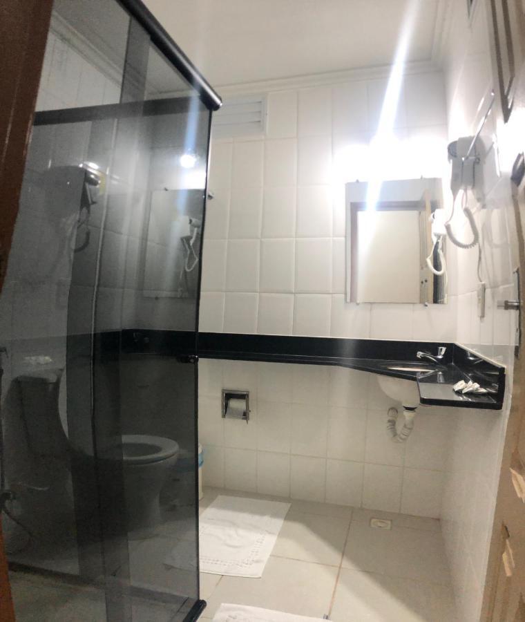 אנשייטה Thanharu Praia Hotel מראה חיצוני תמונה